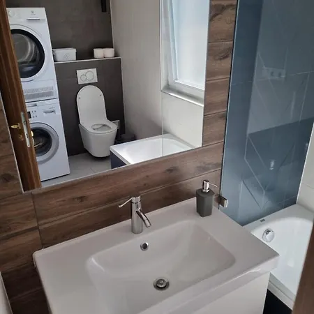 Villa Ironhill Apartman Vonyarcvashegy